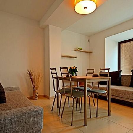 Apartamencik Z Ogrodkiem / Apartment With Garden Sarbinowo Esterno foto